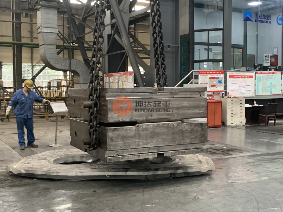 �Ї����� 200����ģ�ߵ��b